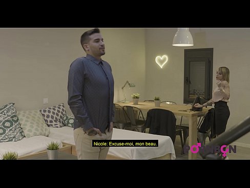 ❤️ PORNBCN 4K Mwanamke mmoja aliyekomaa na matiti makubwa anataka kunyofolewa mkundu kijana gigolo mwenye dick kubwa blowjob amortist kazi ngumu ya mikono kazi ya mbwa style pussy lick orgasm French subtitles Pono